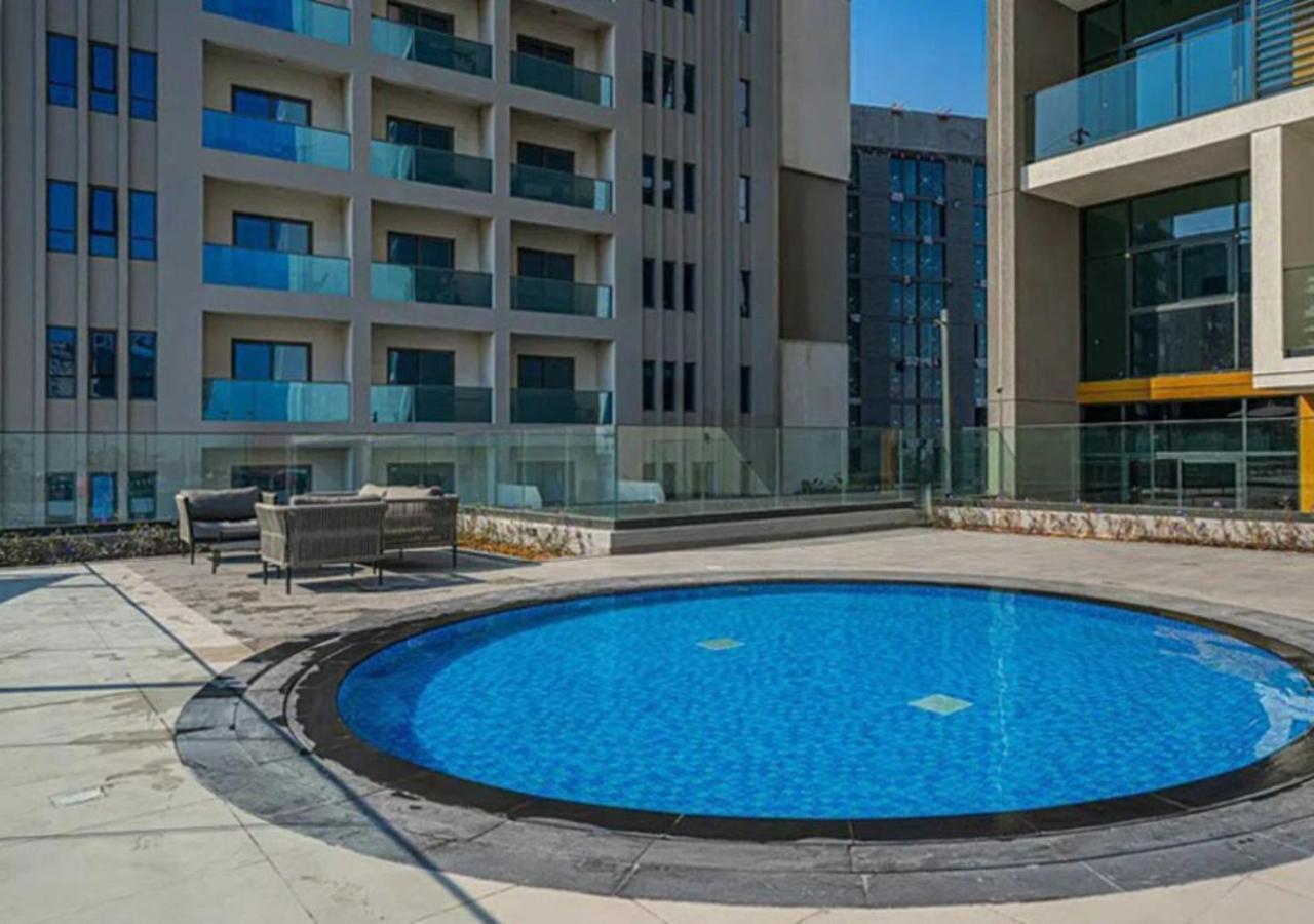 Modern 1br At Prive - Hills Apartment Dubai