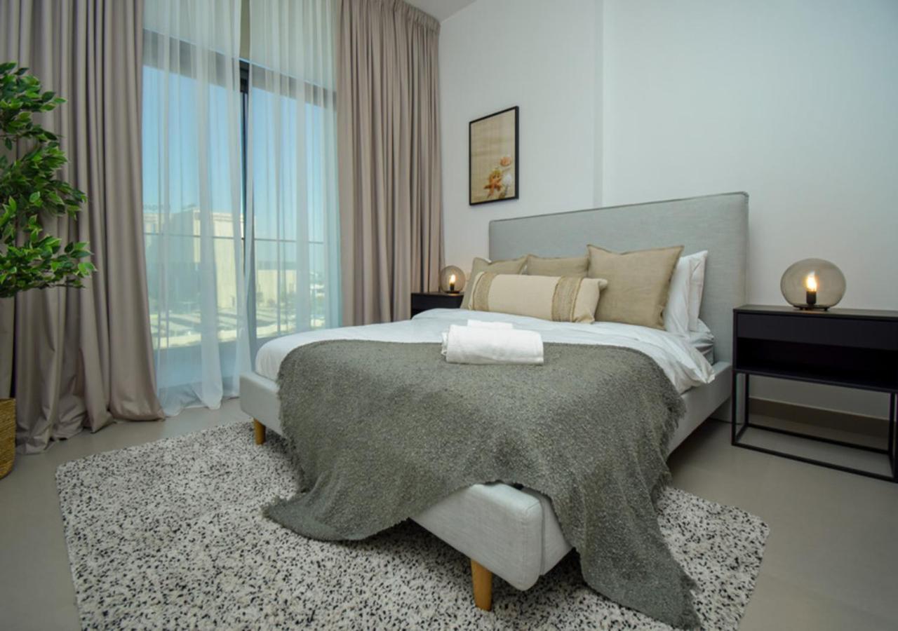 Modern 1br At Prive - Hills Dubai